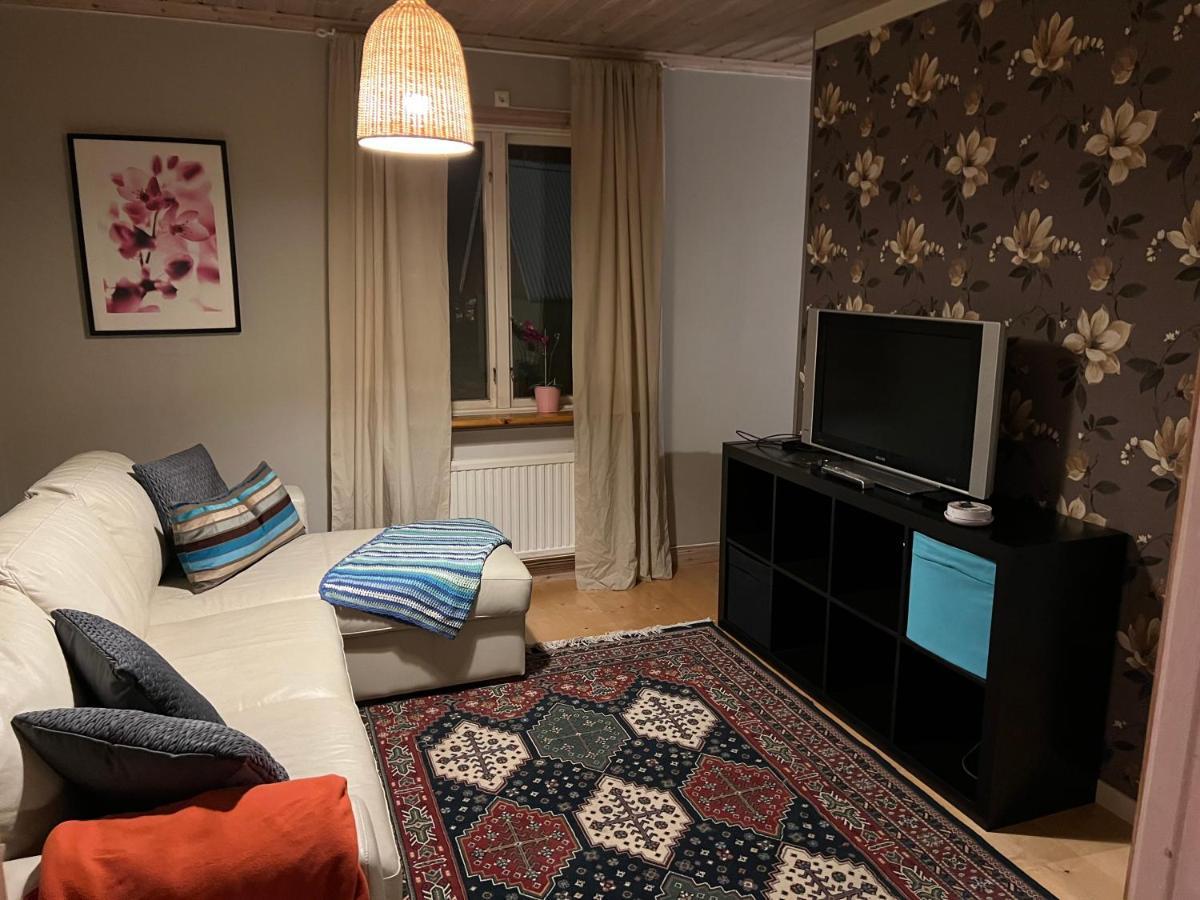 הוילה Järbo Lillhuset מראה חיצוני תמונה